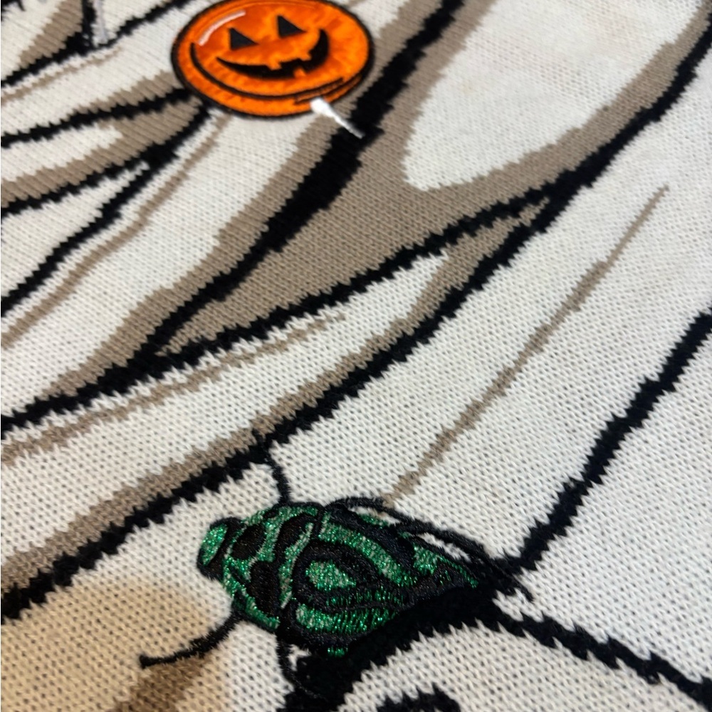 Blizzard Bay Halloween Mummy Sweater – Men’s M - Picture 2 of 12